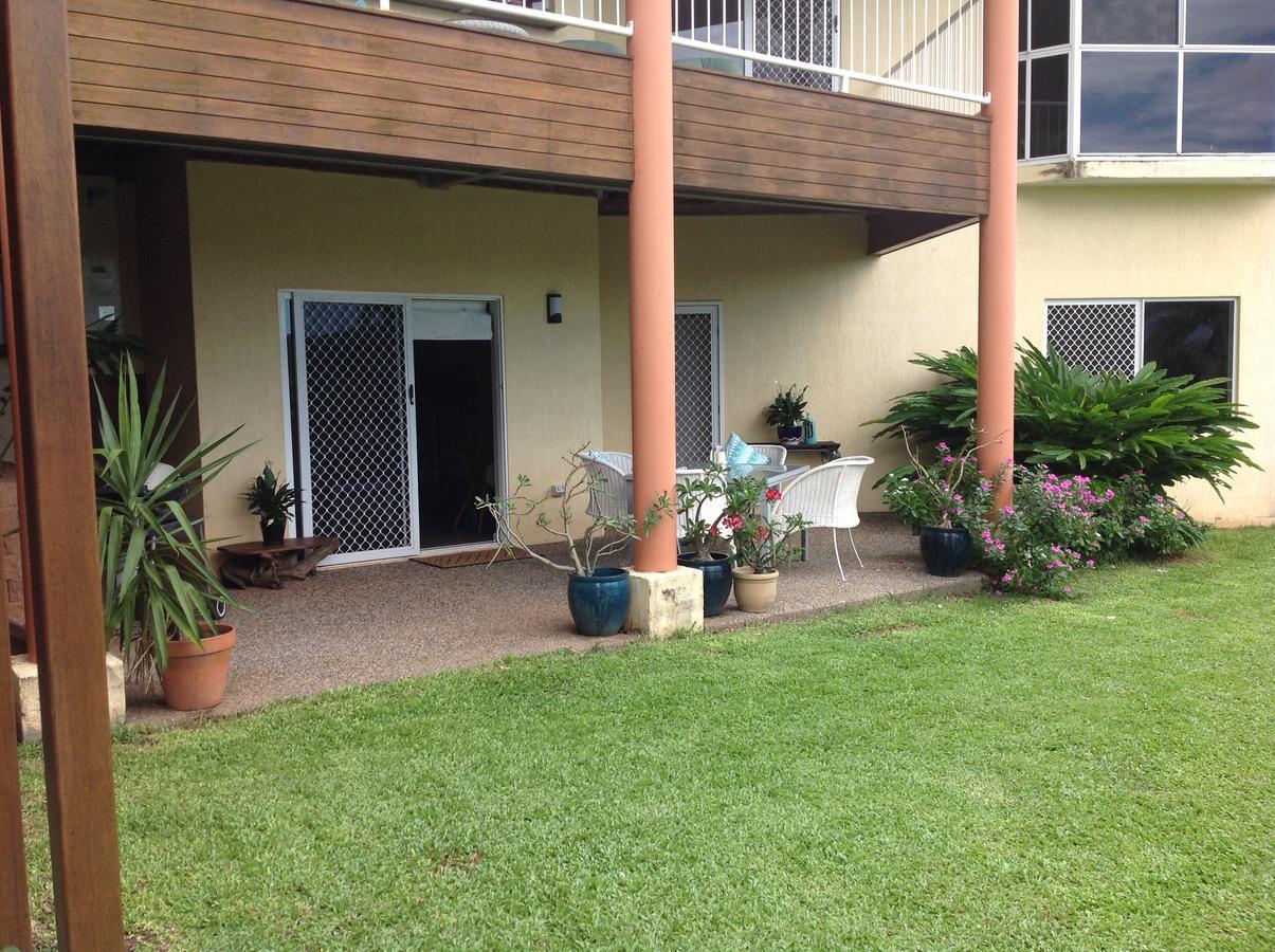 Apartamento Hideaway On Hillview Cairns Exterior foto